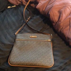 Michael Kors Crossbody
